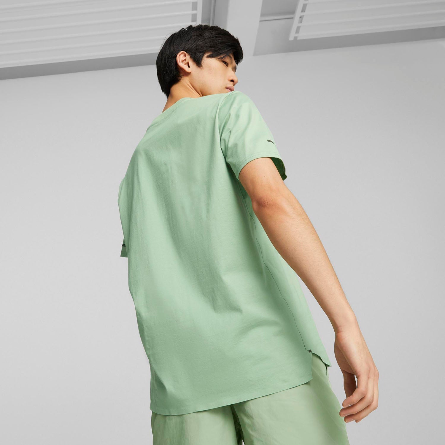Essential Tee